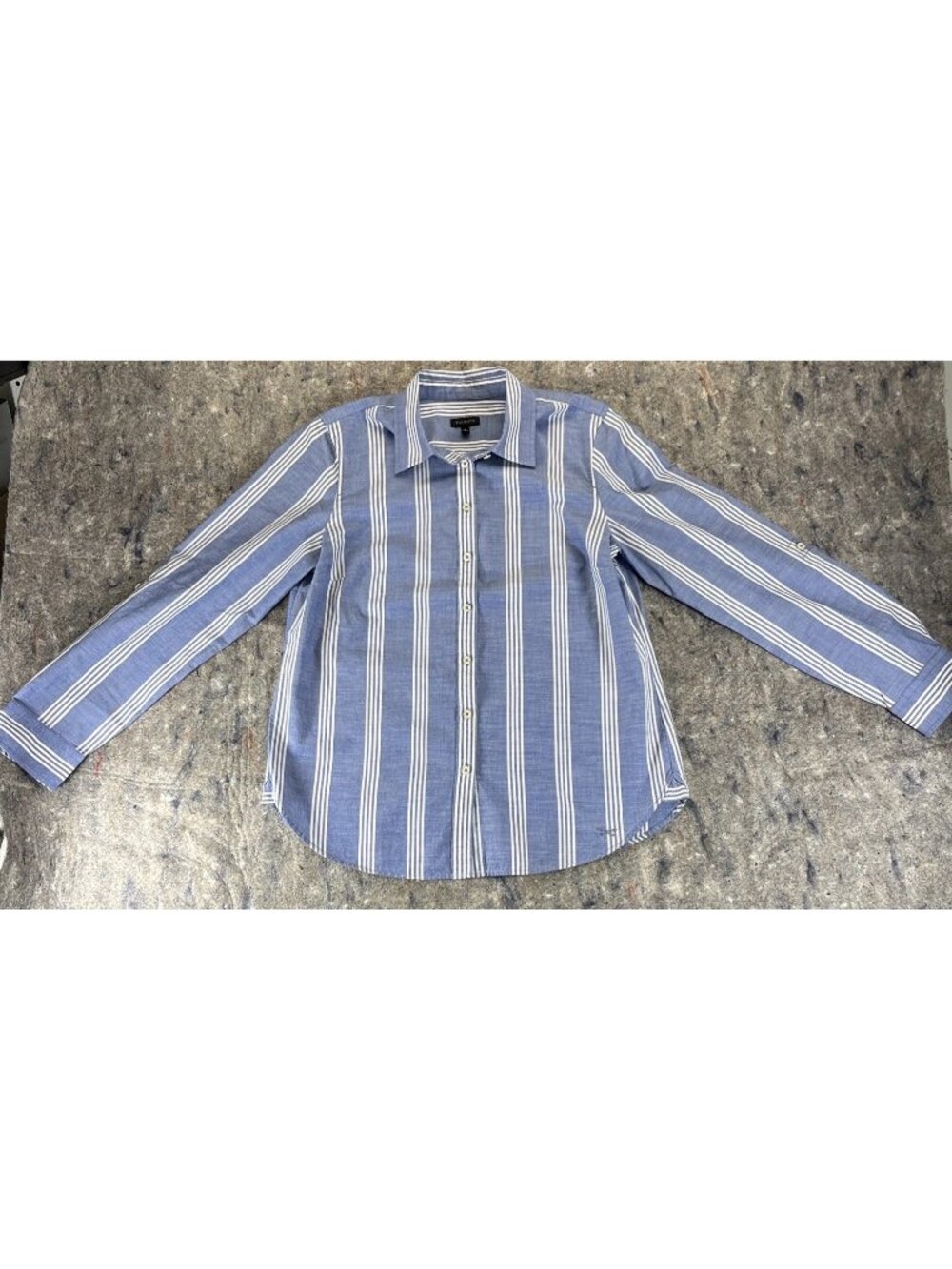 Talbots Ladies Blue & White Striped Long Sleeve Button-Up Shirt Size 8